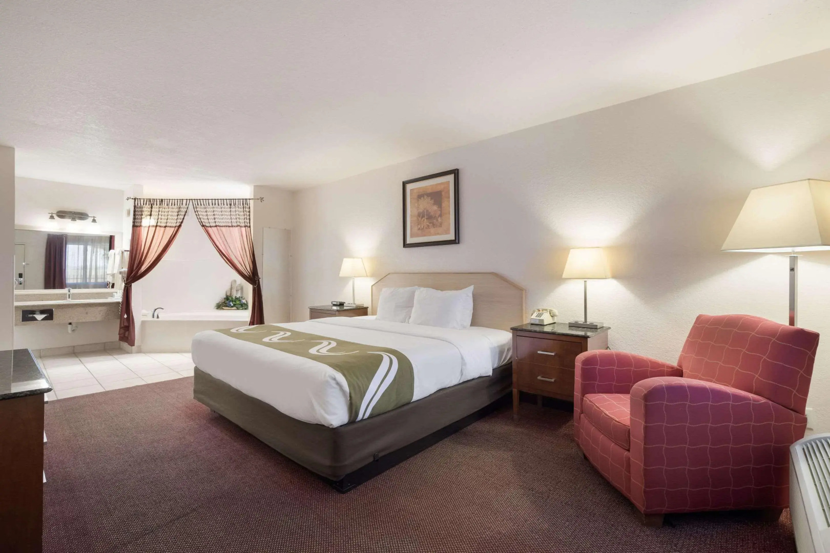 Quality Inn & Suites Lake Havasu City