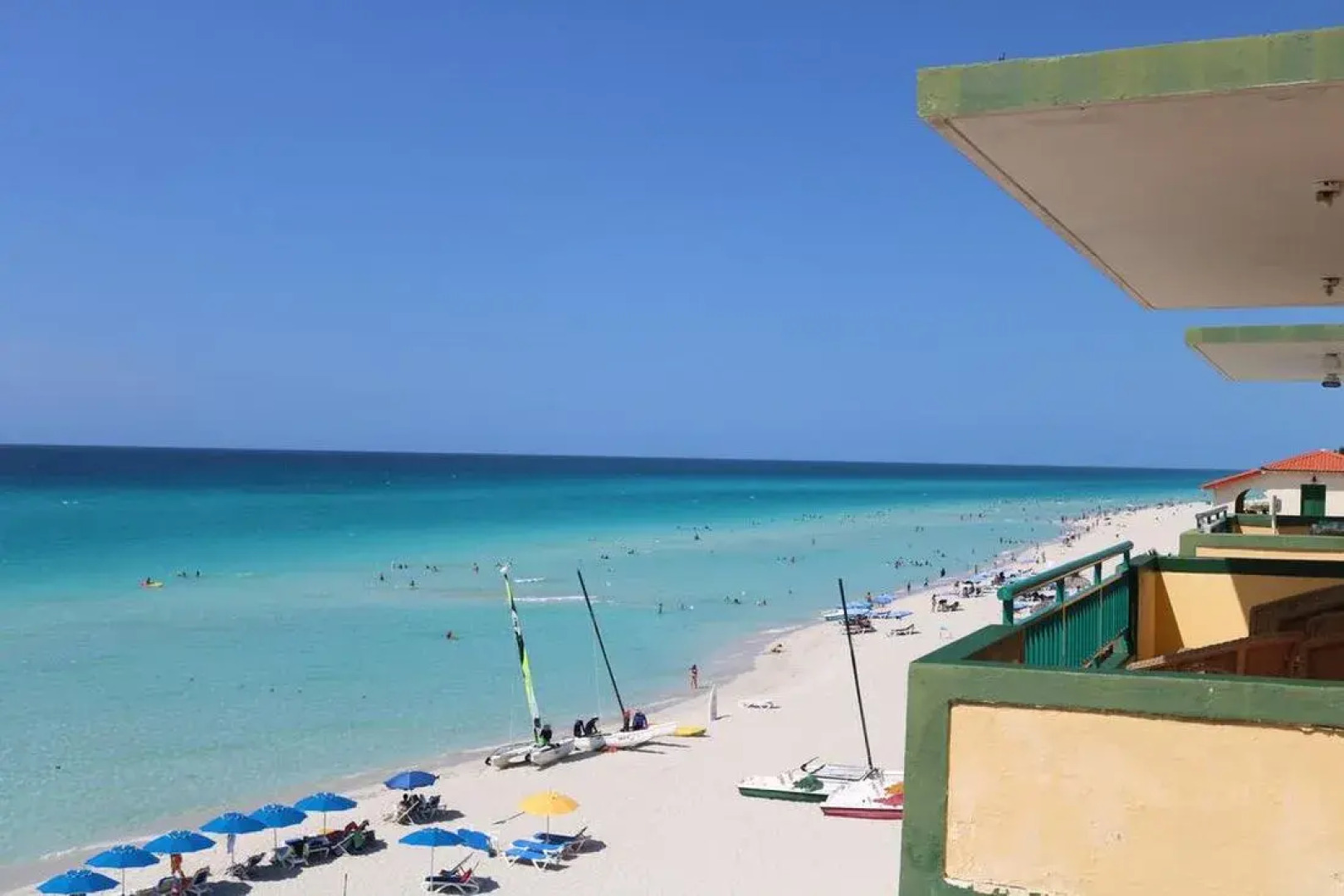 Islazul Los Delfines