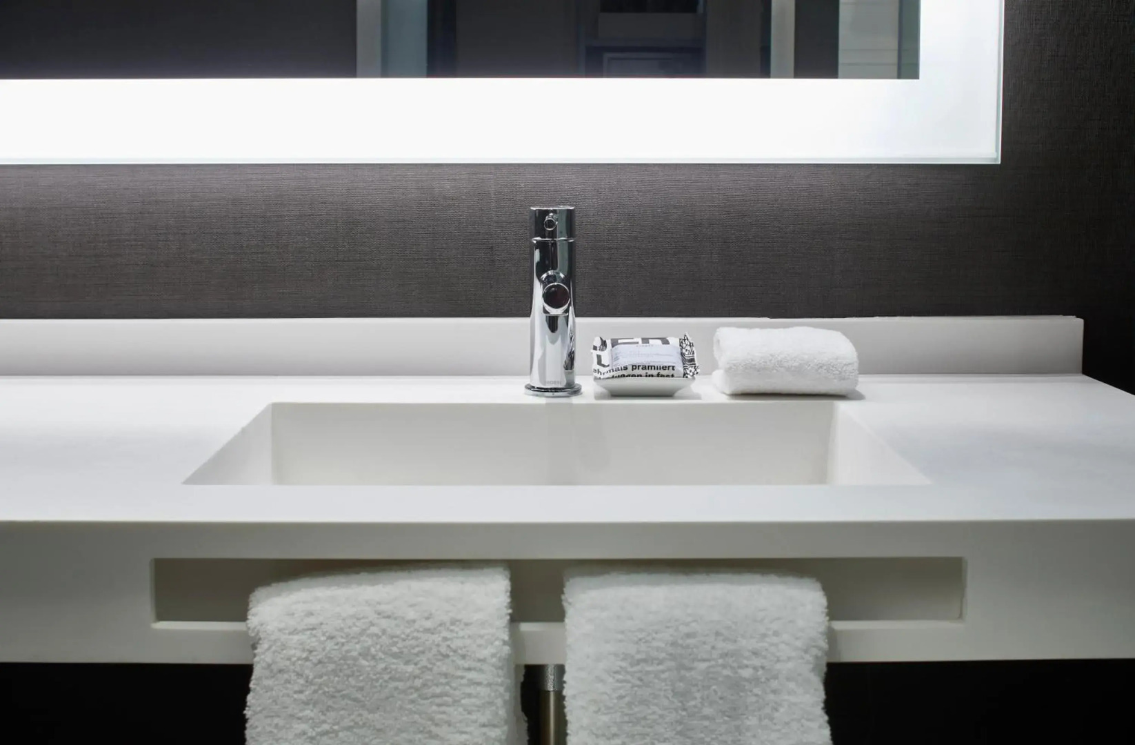 AC Hotel by Marriott Nashville Downtown