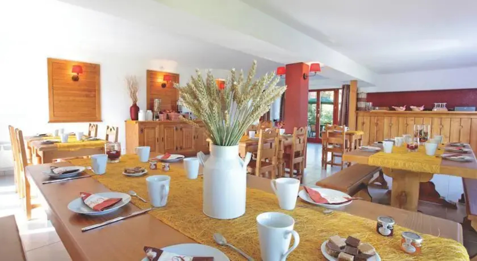 Garden & City Evian Lugrin