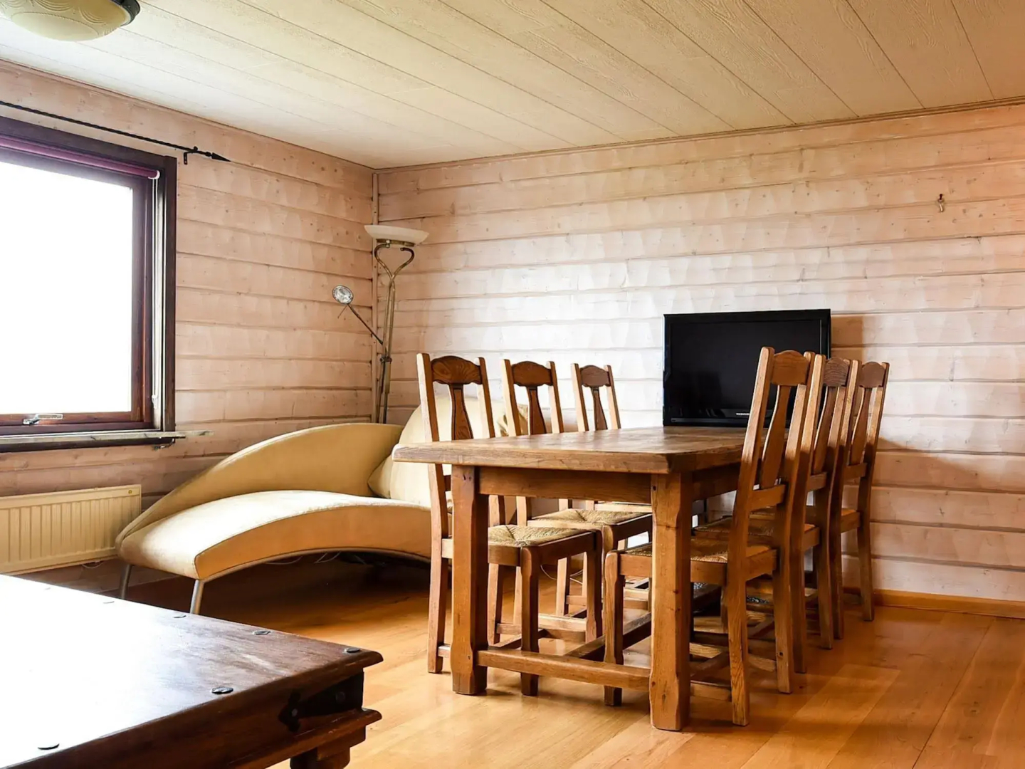 Abisko Guesthouse  & Activities