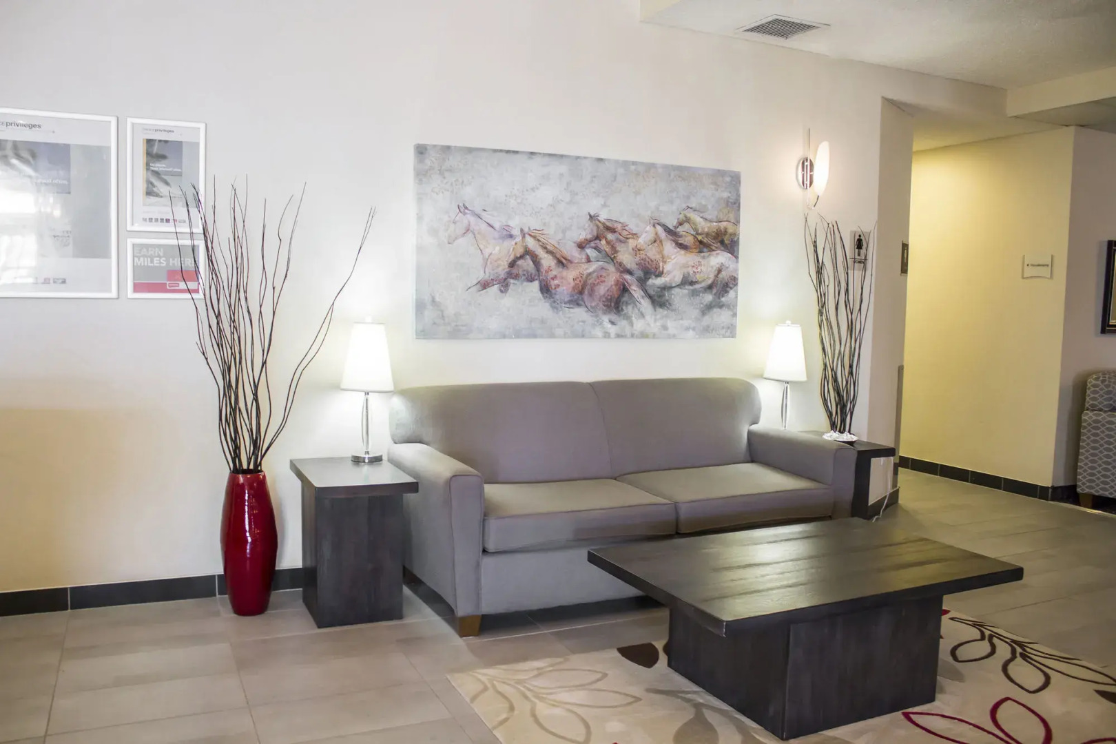 Ramada by Wyndham Nisku Edmonton Airport