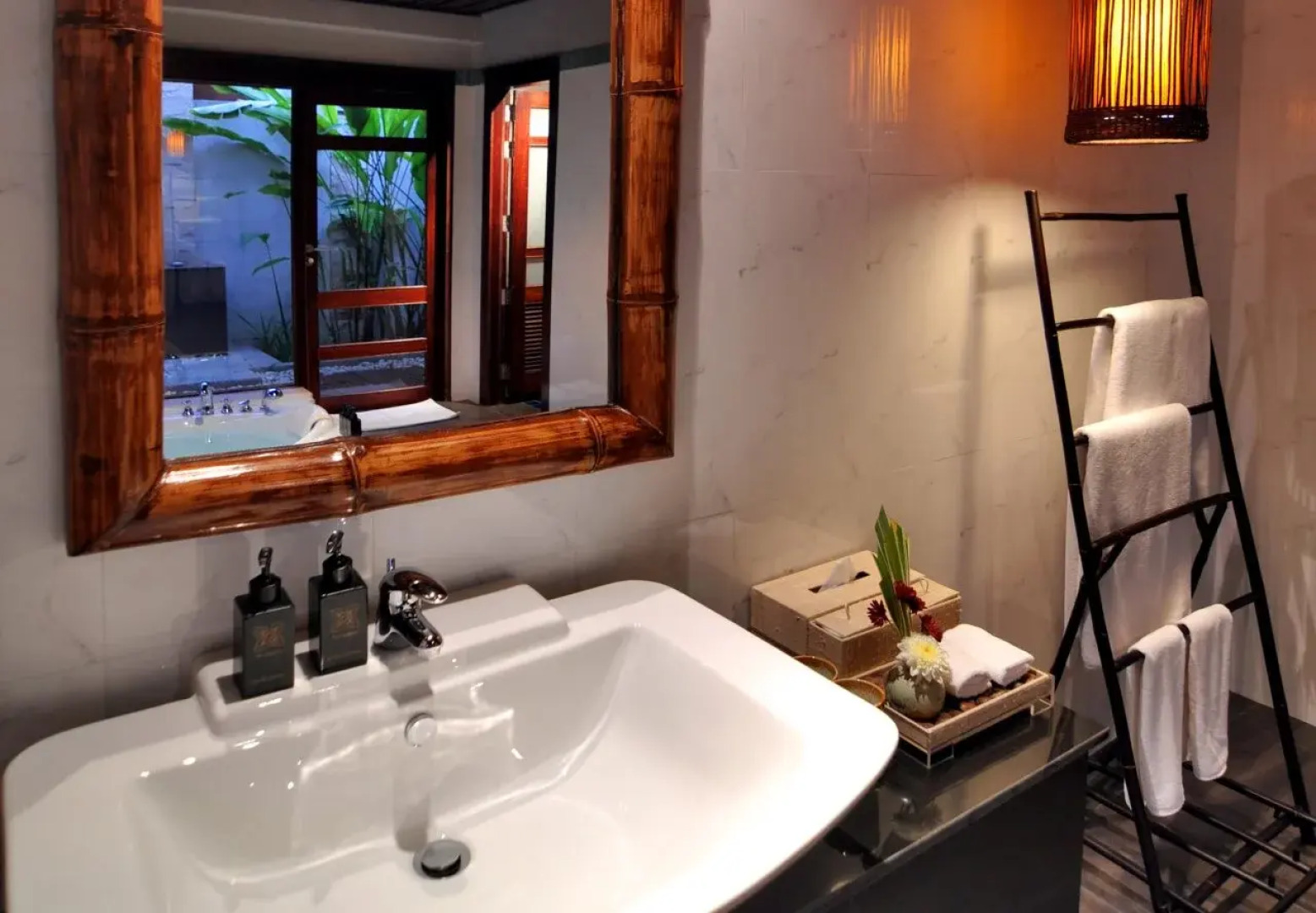 Tohsang Heritage Khongjiam