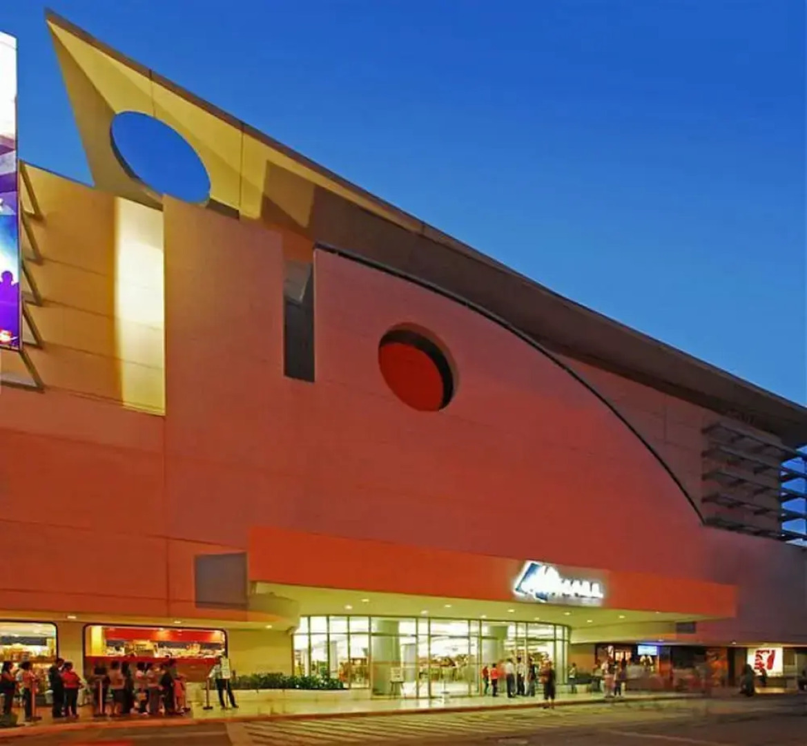 Cubao ManhattanHeights Unit 4Q Tower D