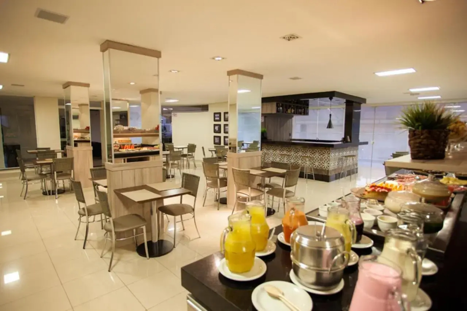 Estoril Hotel Marília