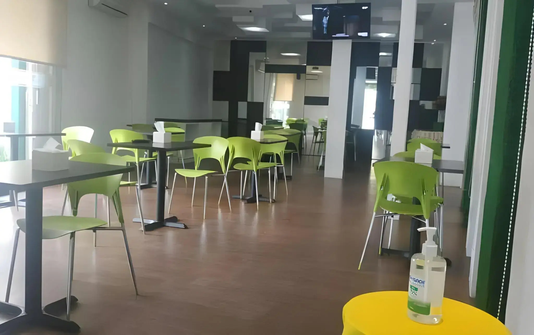 Evan Hotel