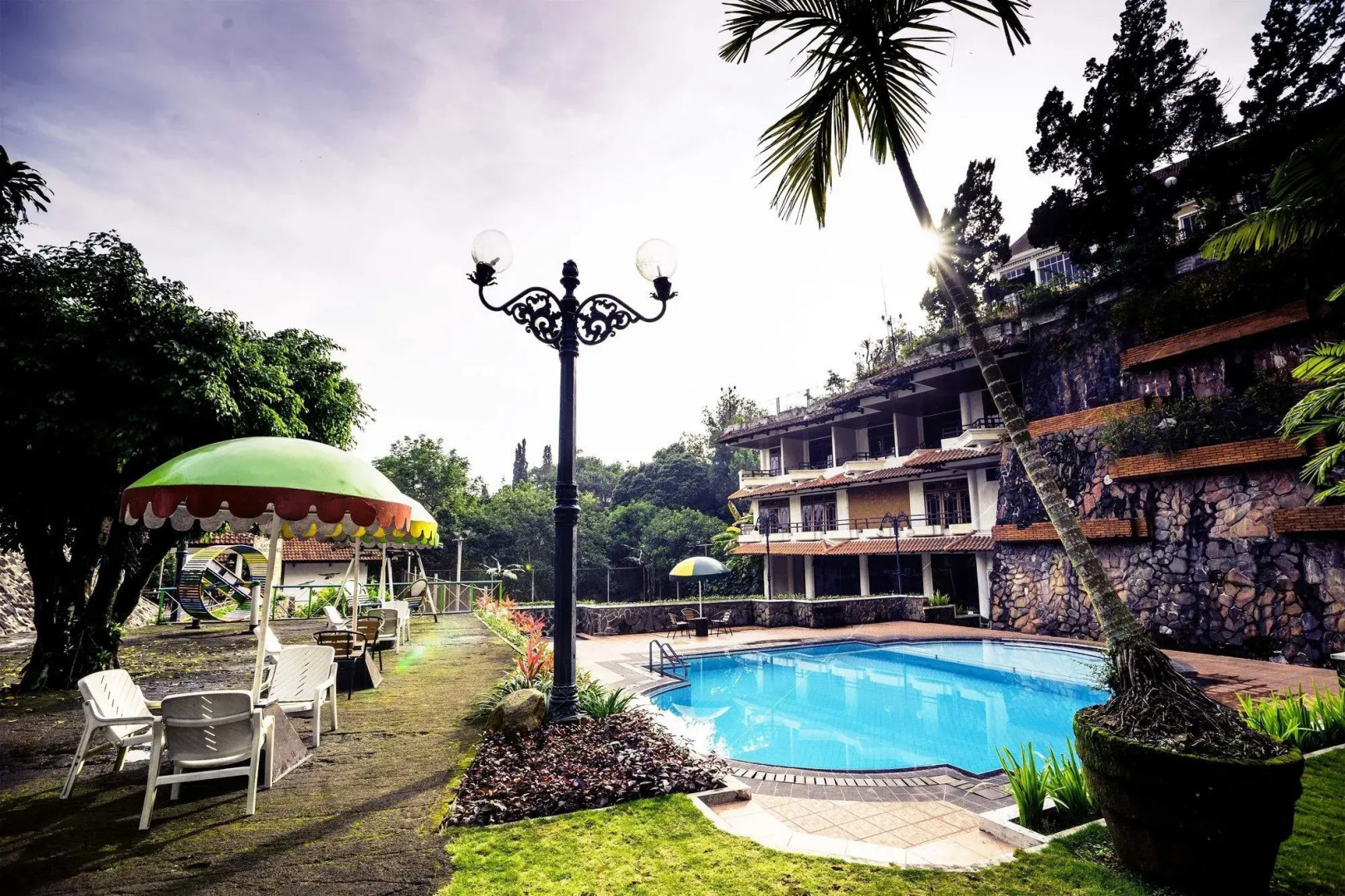 Royal Hotel and Convention Tretes