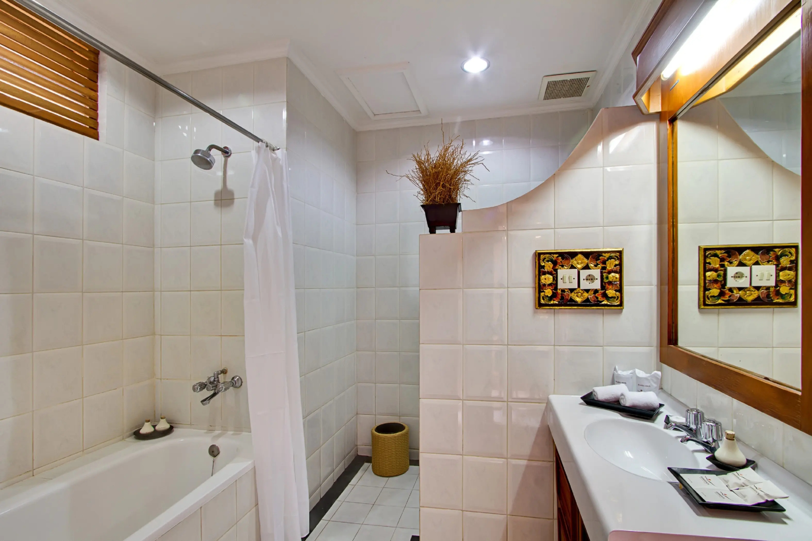 Rama Beach Resort and Villas