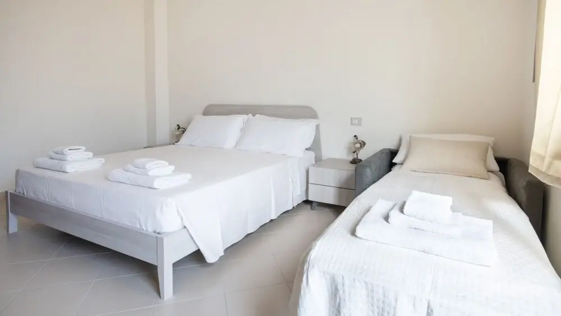 Welcomely - Vico Giordano Bruno 27