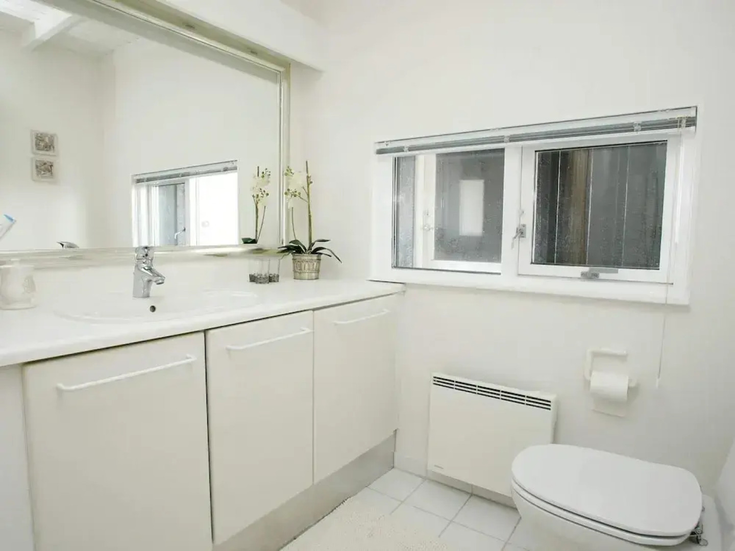 6 Person Holiday Home in Blokhus