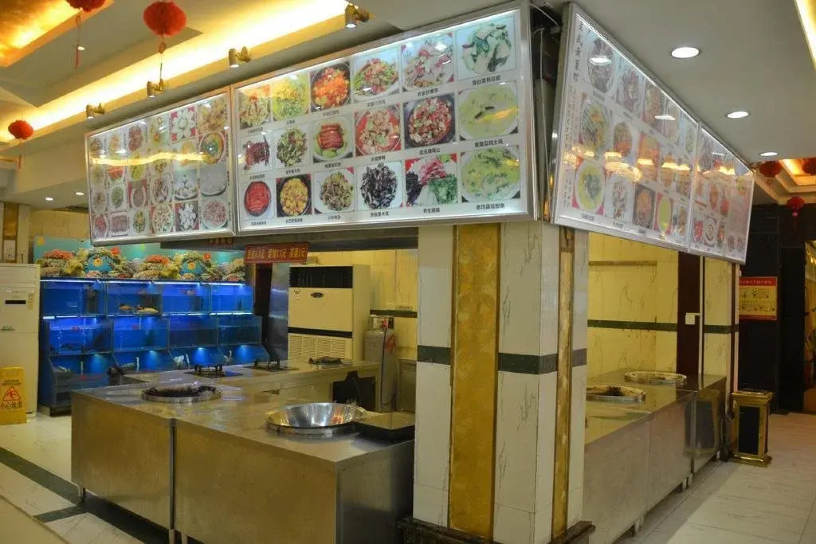 Wudangshan Taihe Xuanwu Hotel