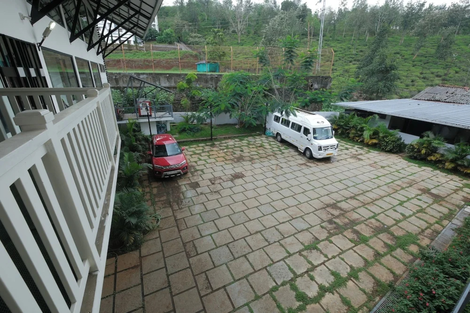 Thekkady Gavi Suites