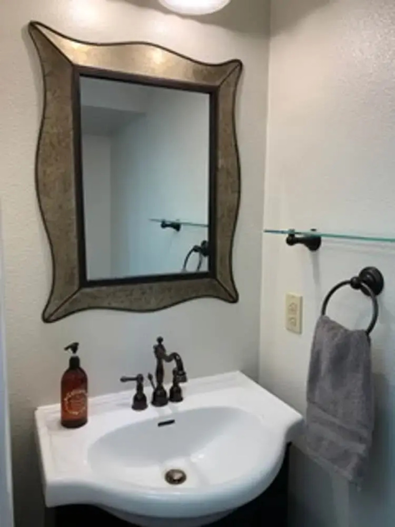 Hillside Cottage Retreat