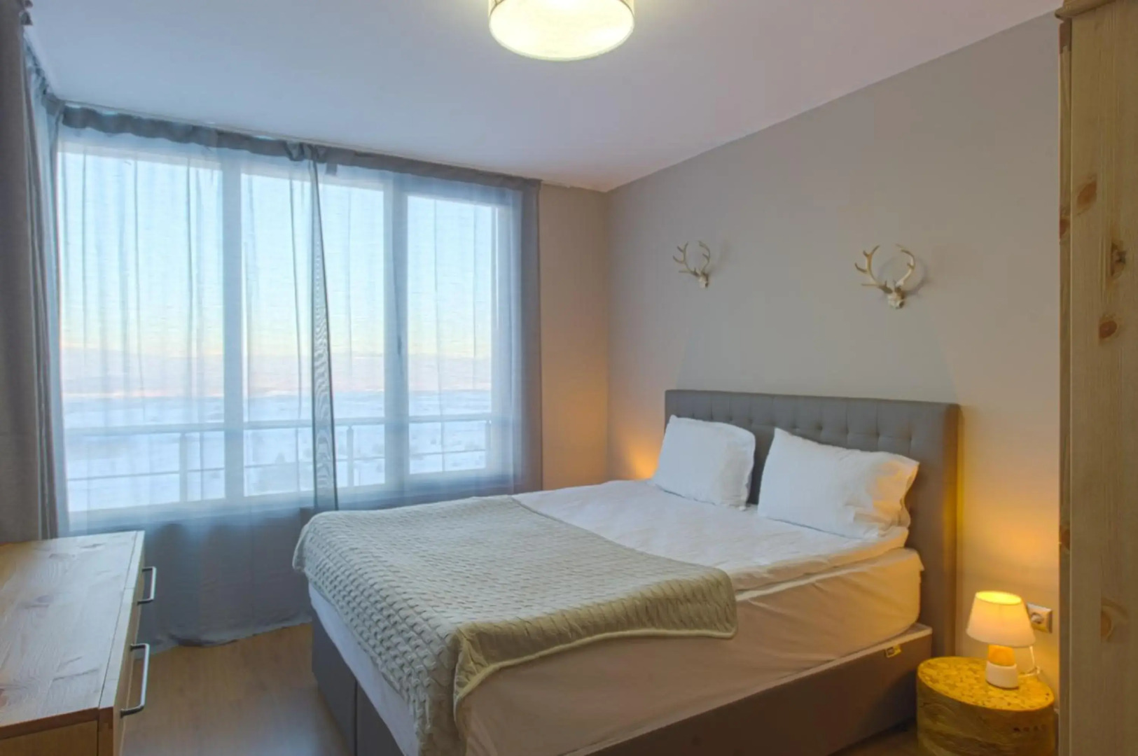 Cornelia Deluxe Residence