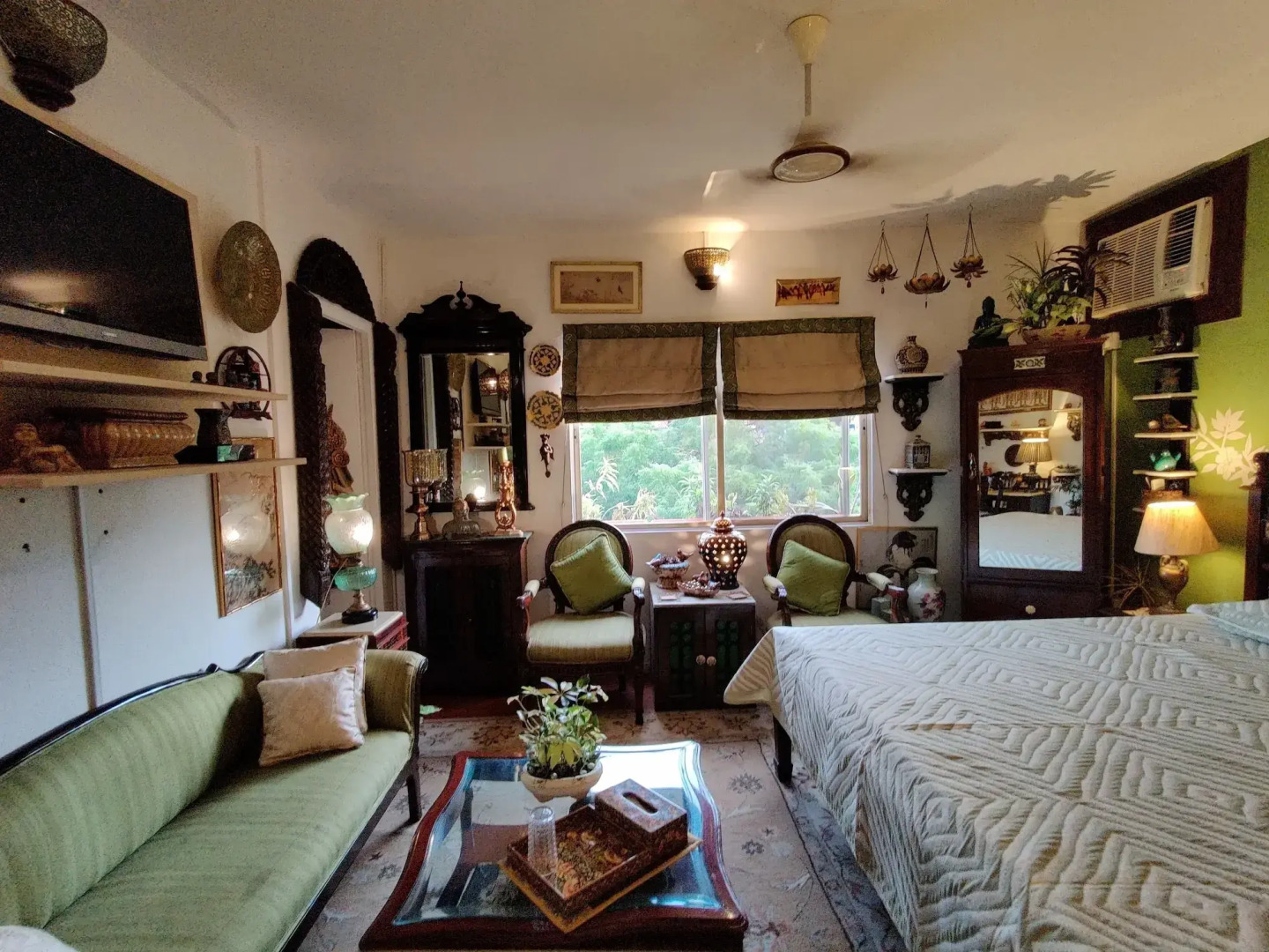 On The House - Bed and Breakfast