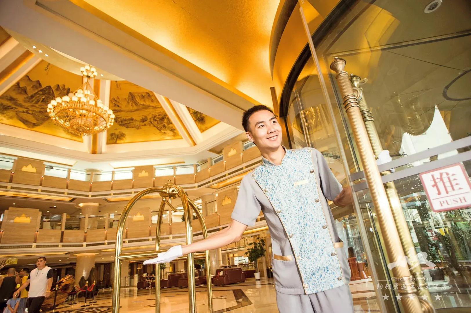 Green Lotus, River View Hotel