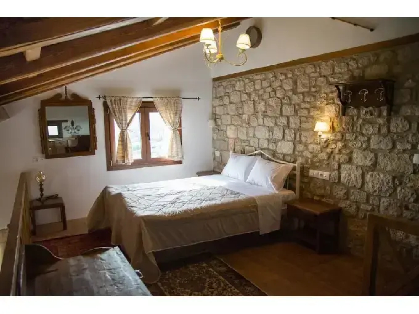 To Stolidi tis Psinthou