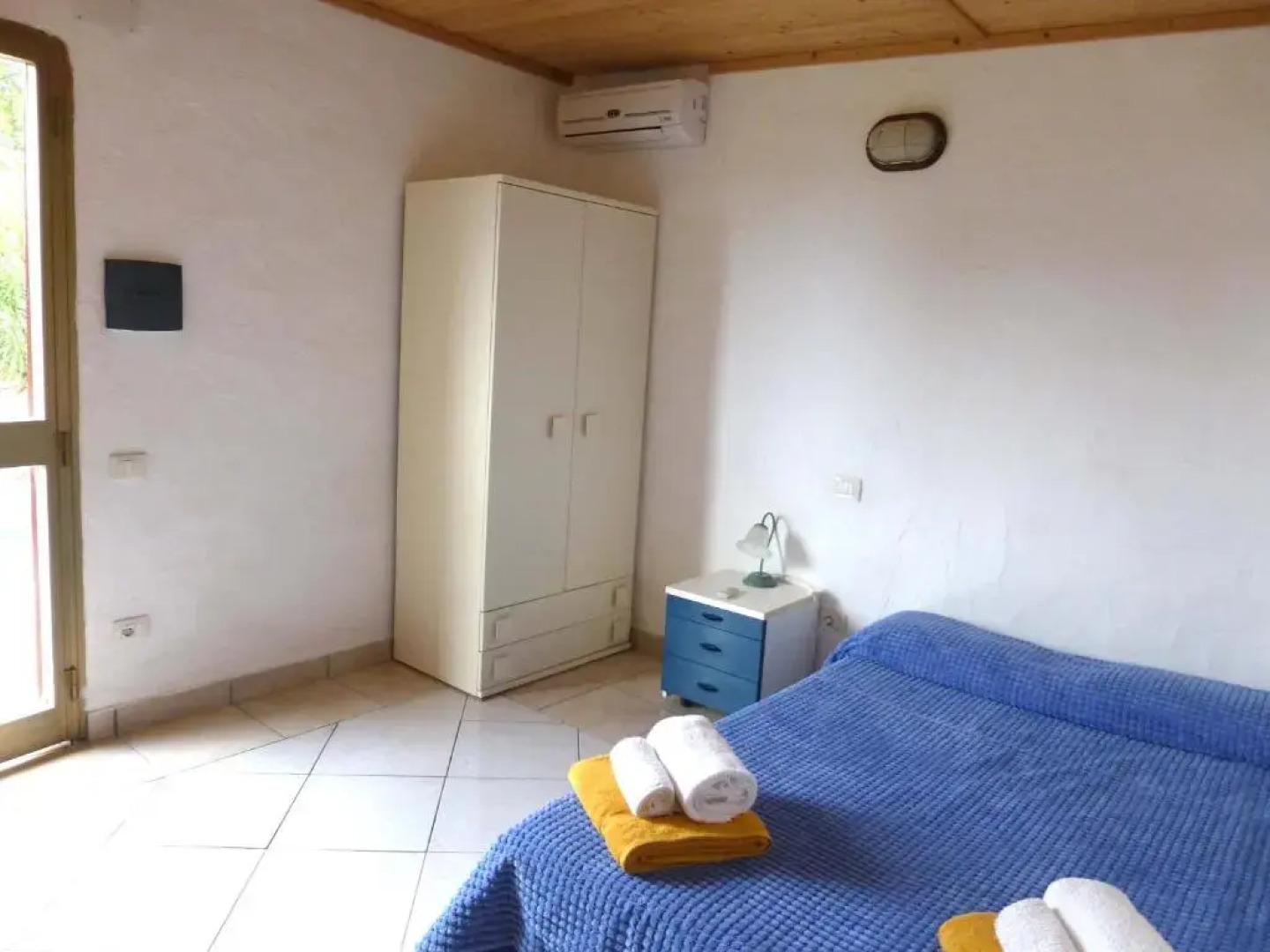 Graziosa casa immersa nel verde