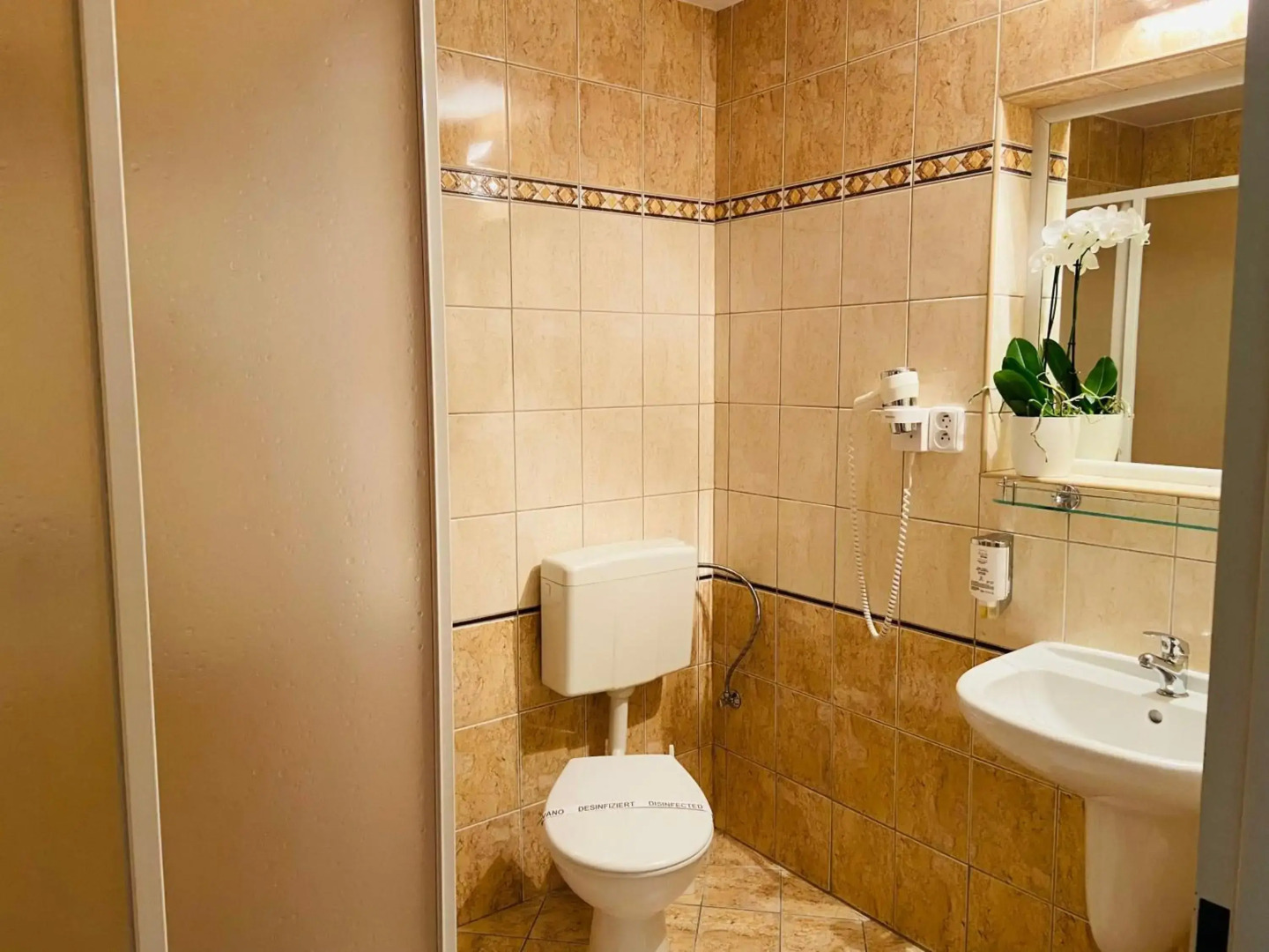 Lazensky Hotel Pyramida I