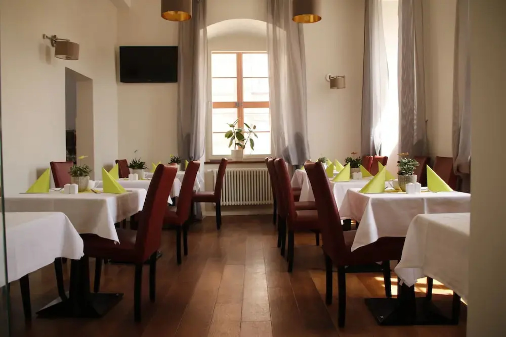 Micha'S Hotelbetriebe – Hotel Am Markt
