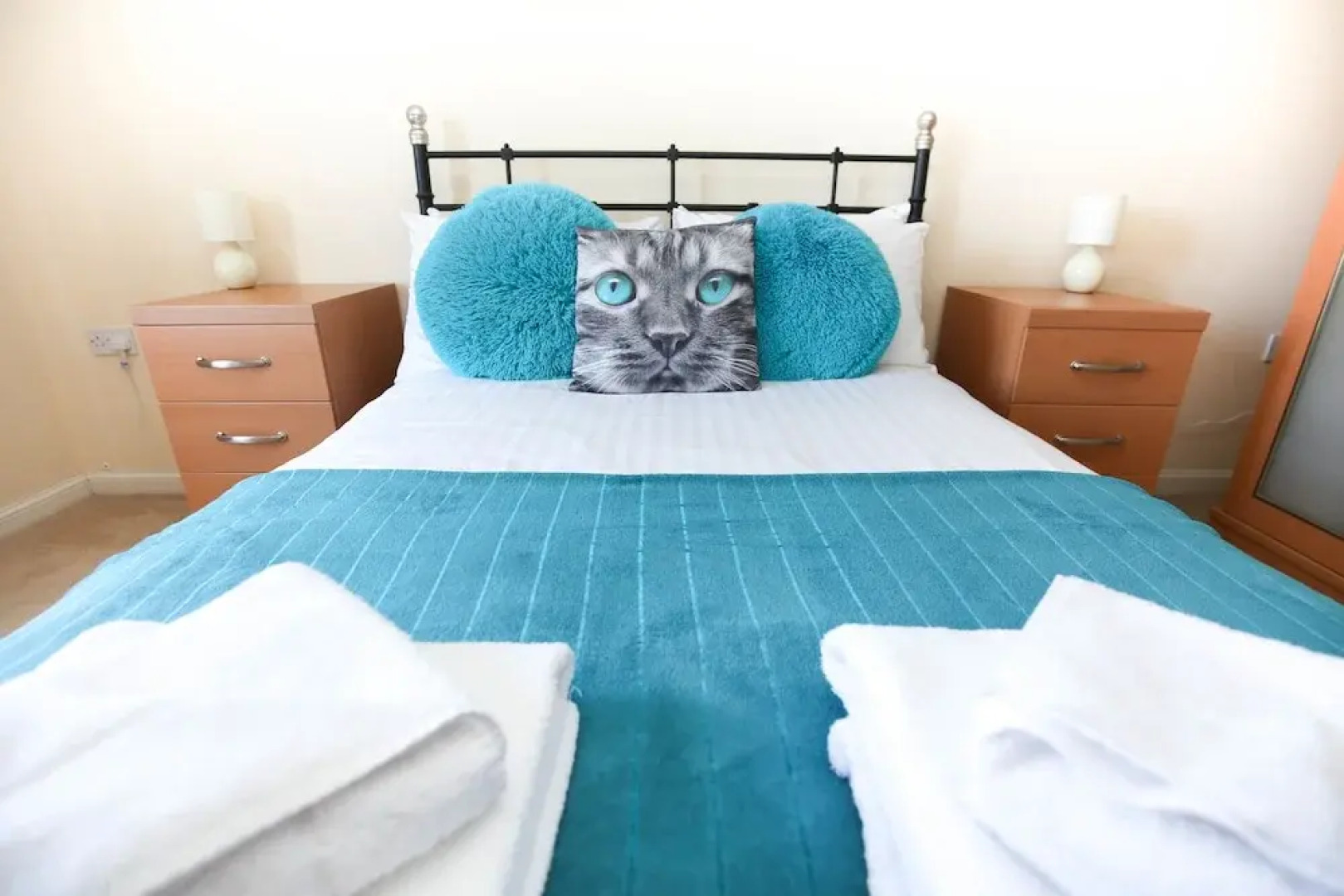 Week2Week Stunning 2 Bed Tynemouth Apartment