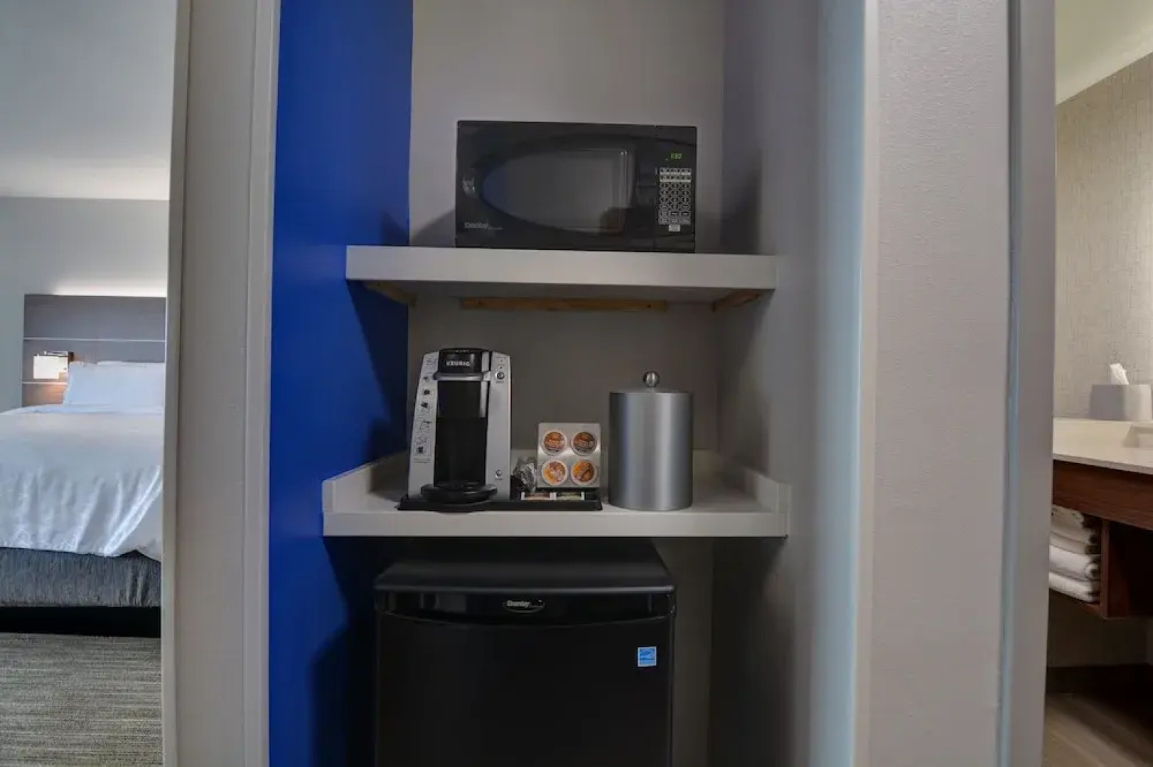 Holiday Inn Express and Suites Greenville - Taylor