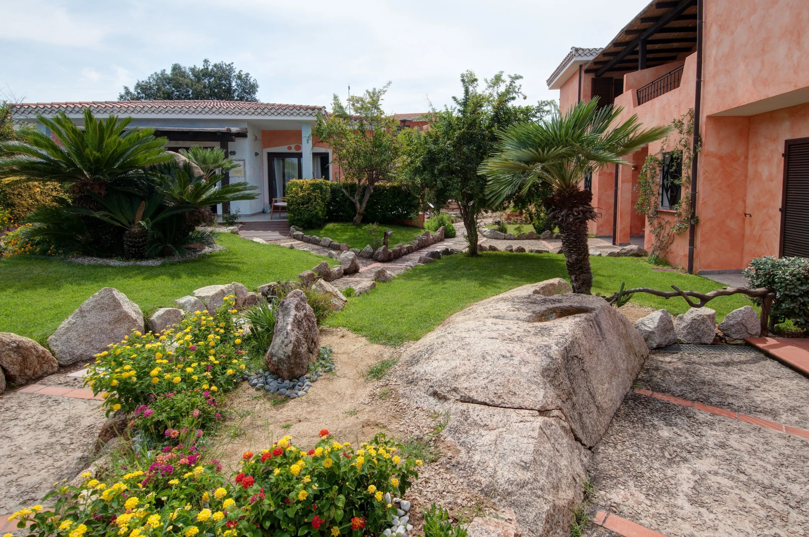 Palau Green Village Residence