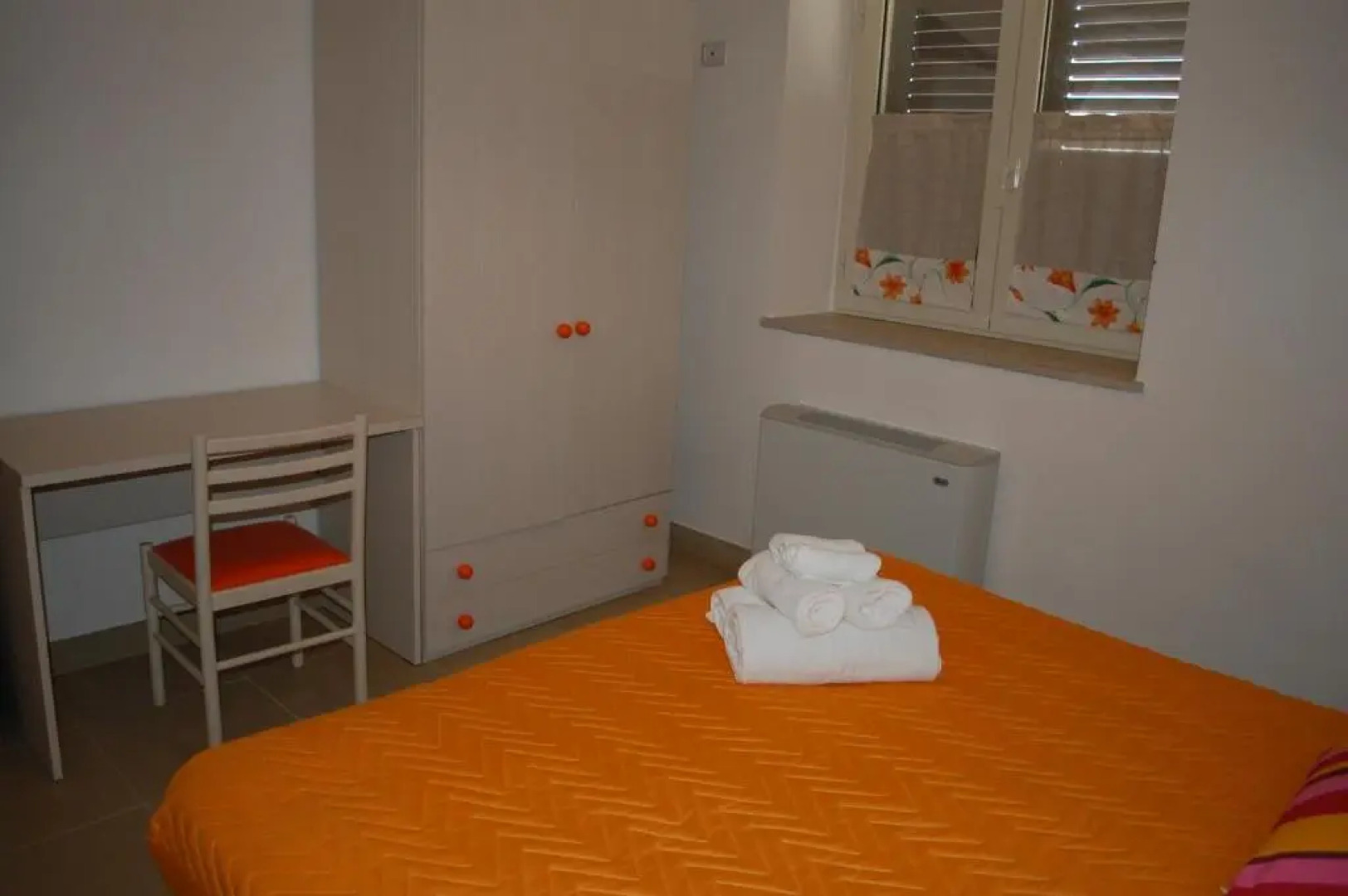 All'ombra del Carrubo