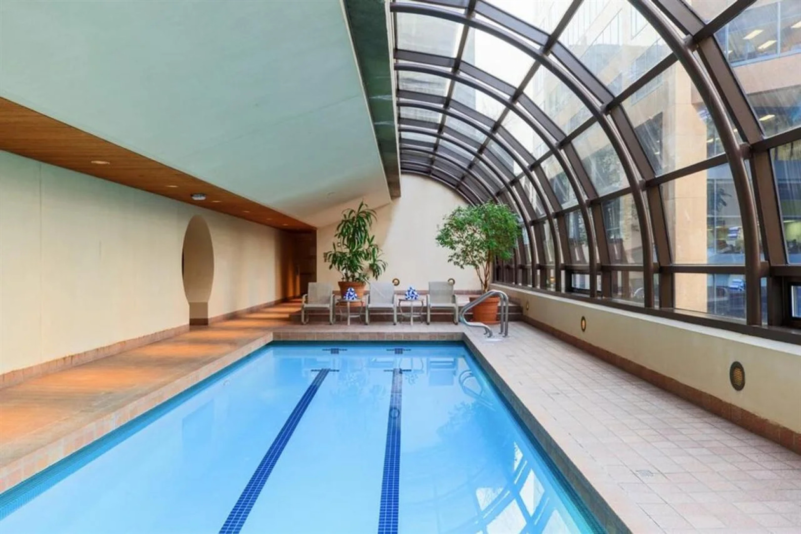 Metropolitan Hotel Vancouver