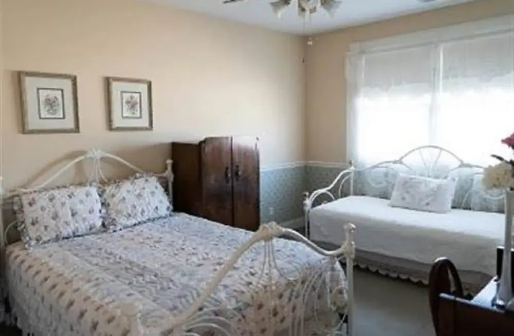 Victorian Veranda Country Inn