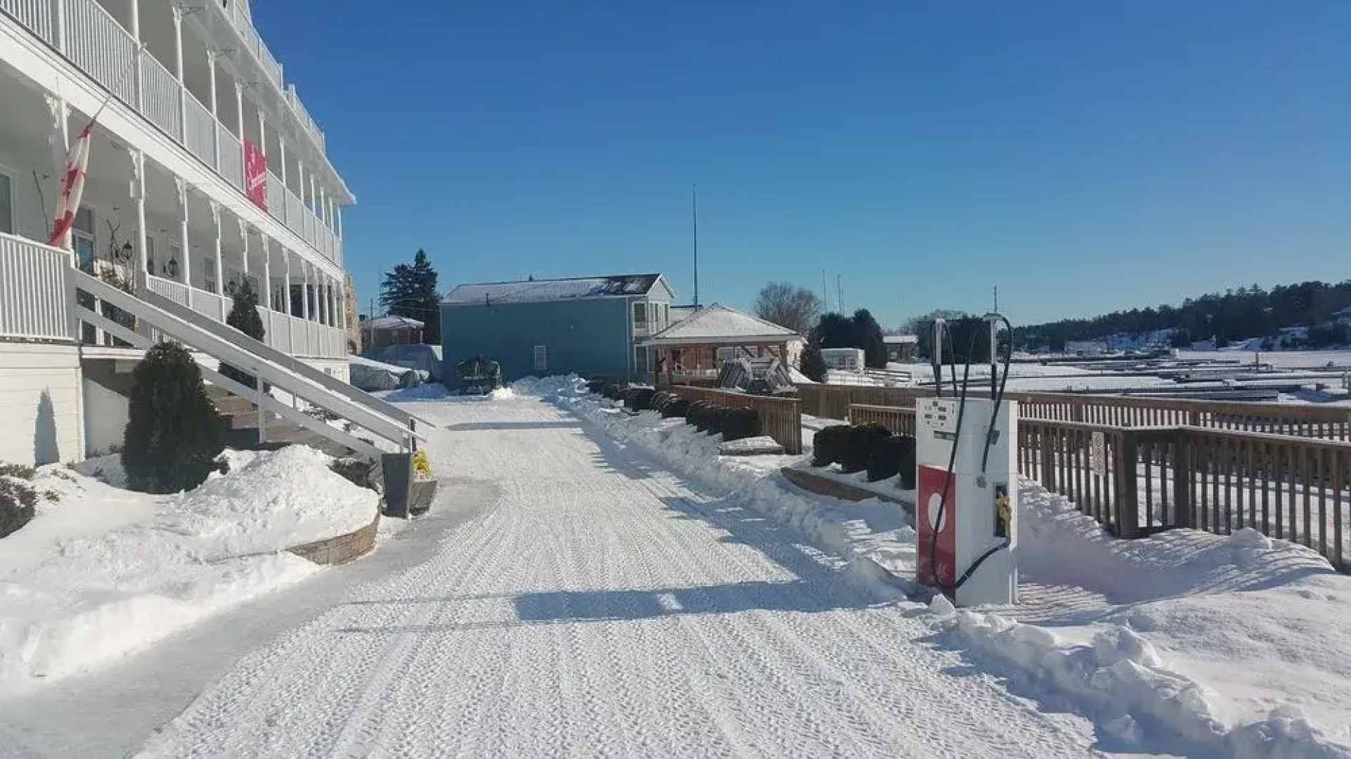 Sportsman's Inn Resort & Marina