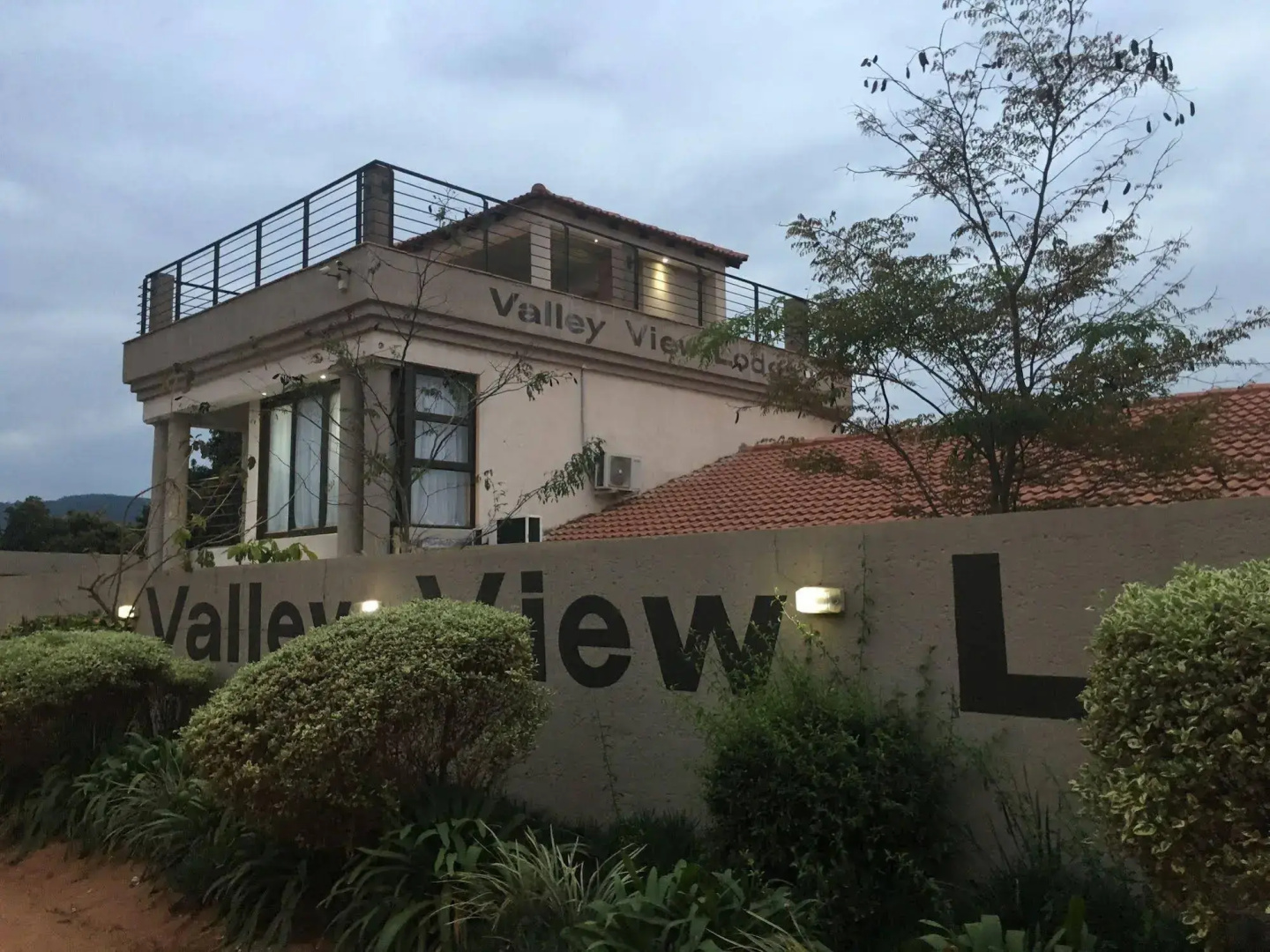 Valley View Lodge