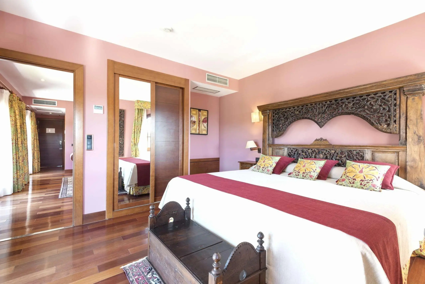 Hotel Monasterio de Boltana & SPA