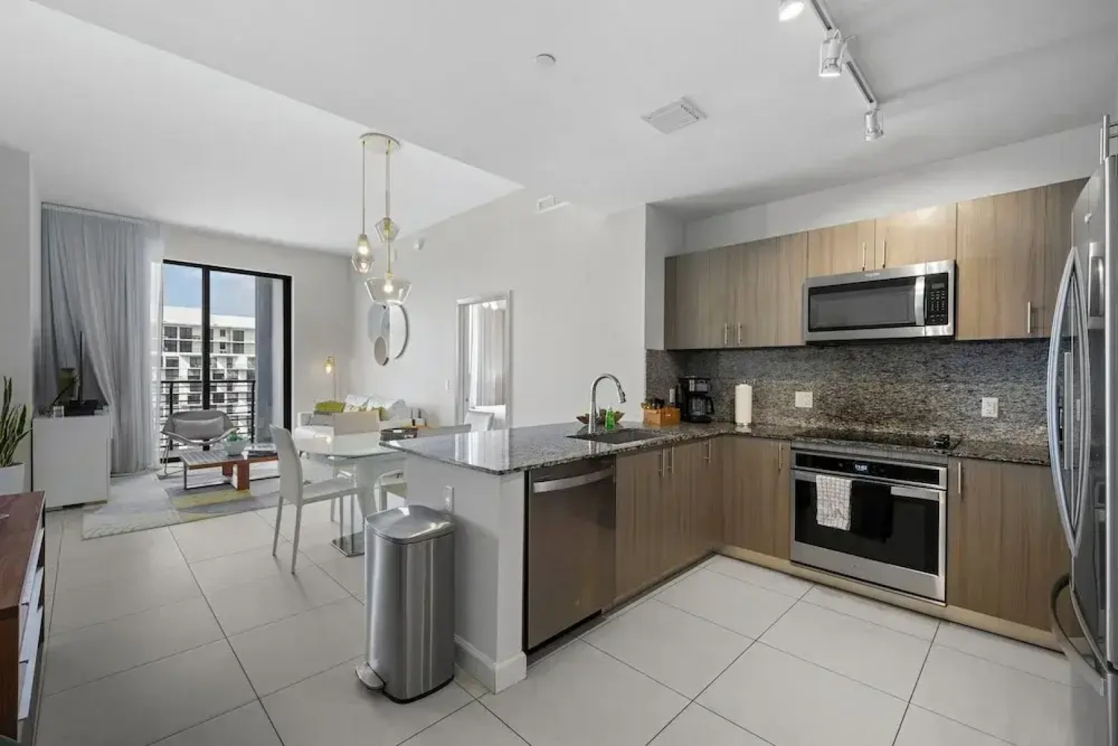 Spacious 2-Bedroom Condo at Doral Park