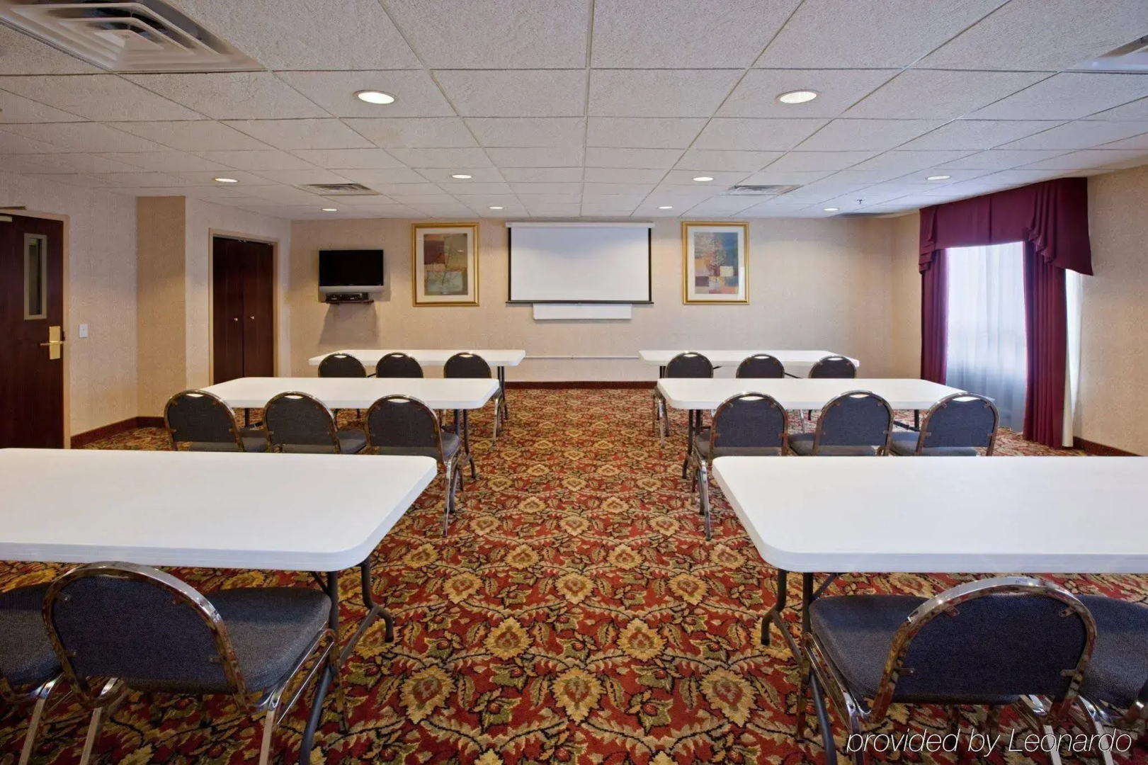 Holiday Inn Express & Suites Ashland by IHG