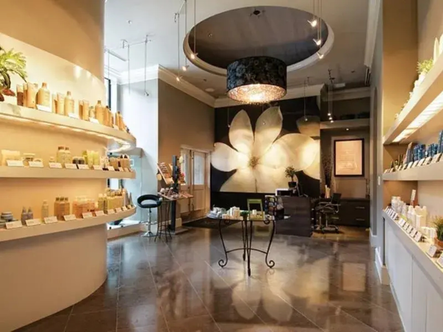 The Magnolia Hotel and Spa