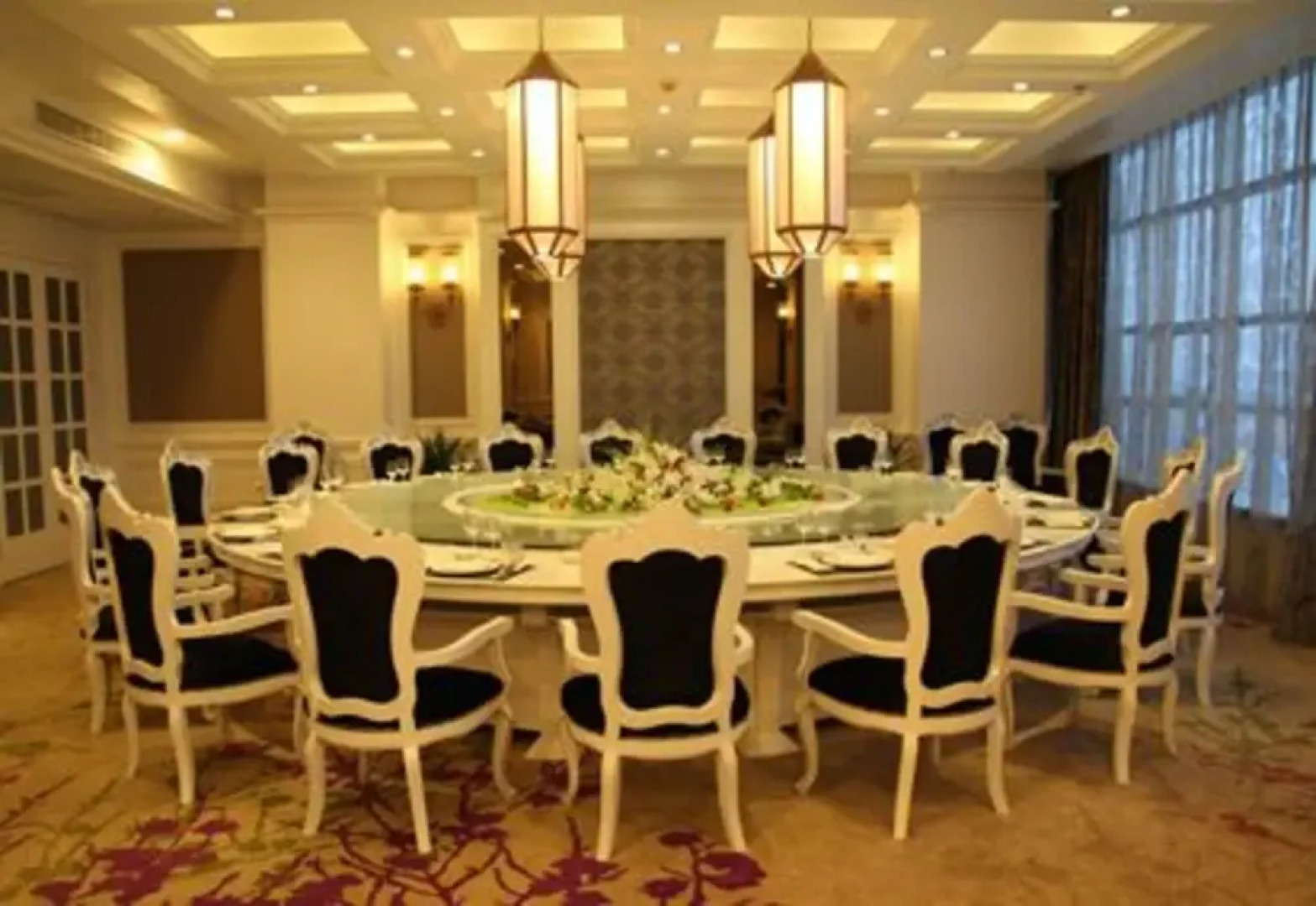 Guannan Shijiyuan International Hotel