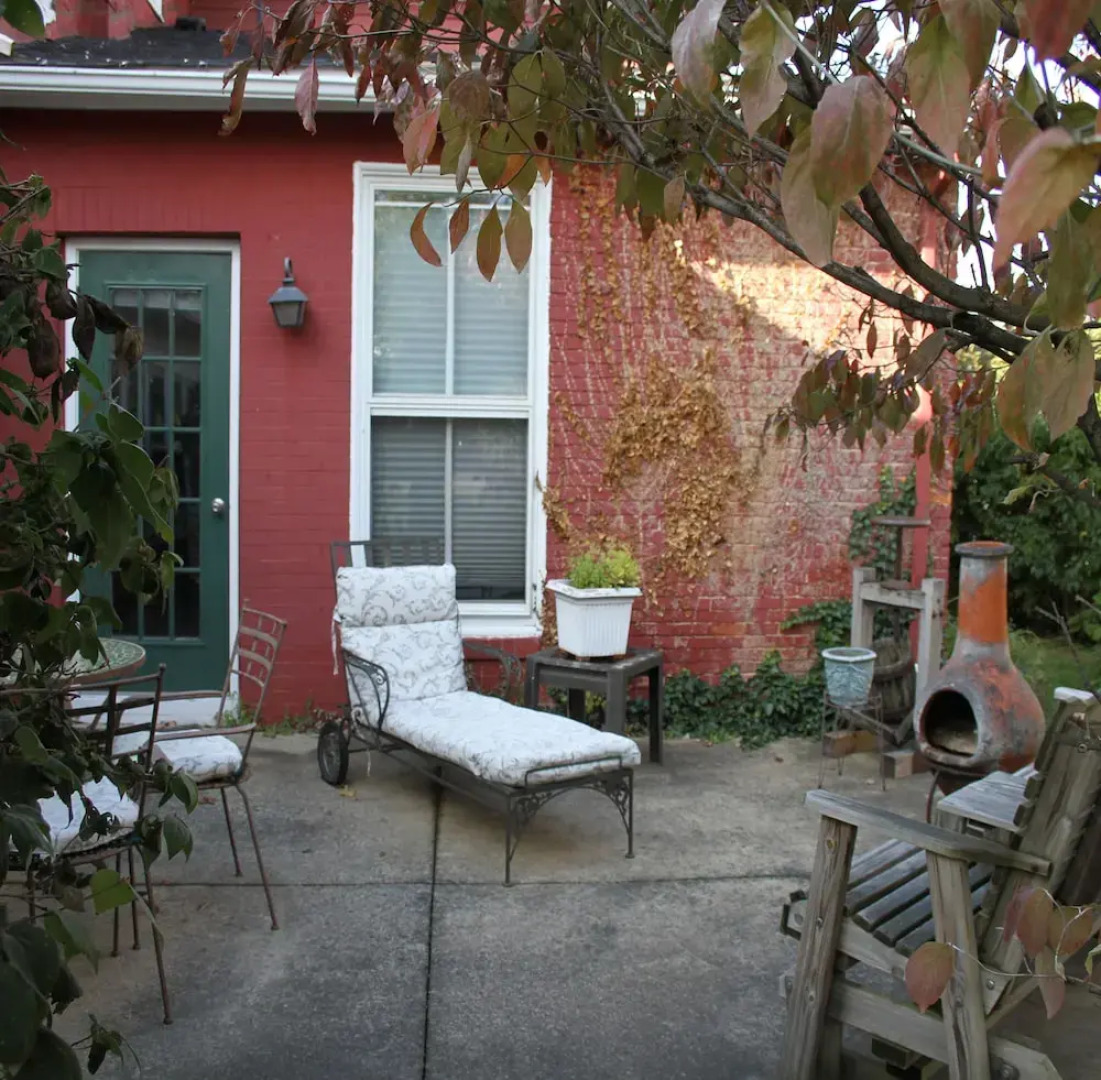 Grape Arbor Bed and Breakfast