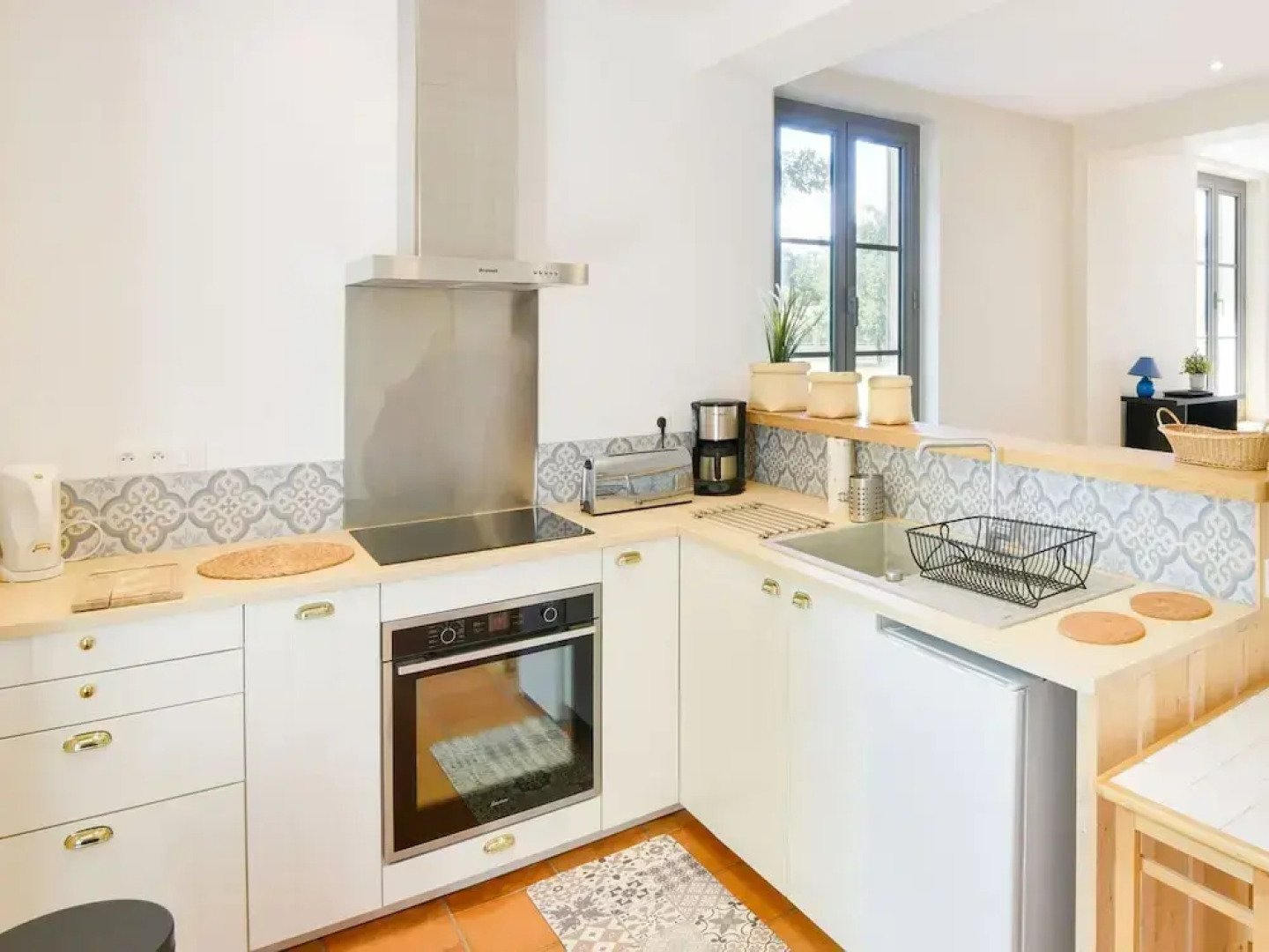 Villa in Lanton Near the Beach With Harbour View