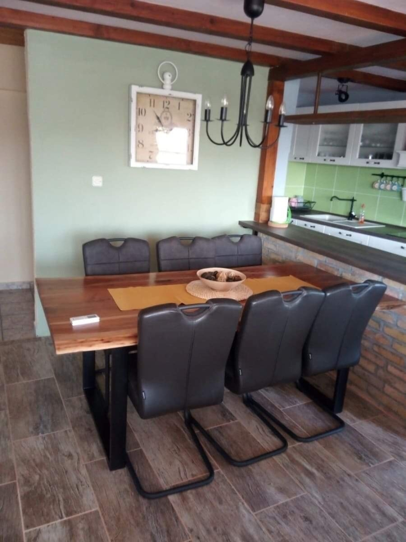 Apartment Tanja - comfortable and close to the sea A1 Tisno, Island Murter