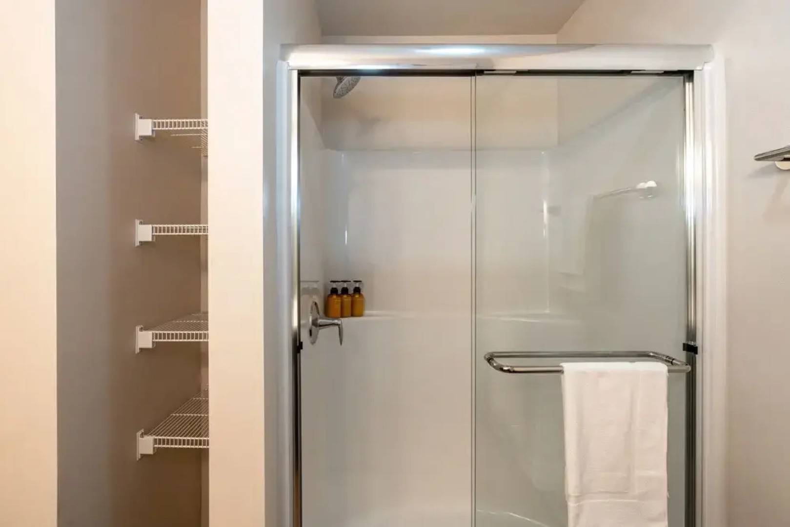 Middleton Market Condos By Barsala