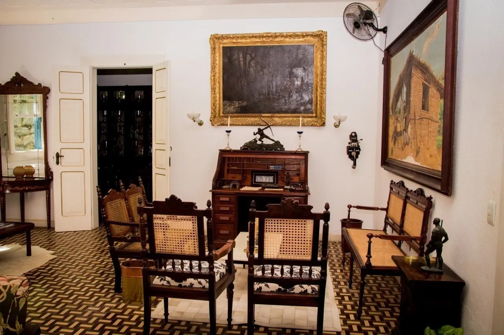 Estancias Duvivier Hotel