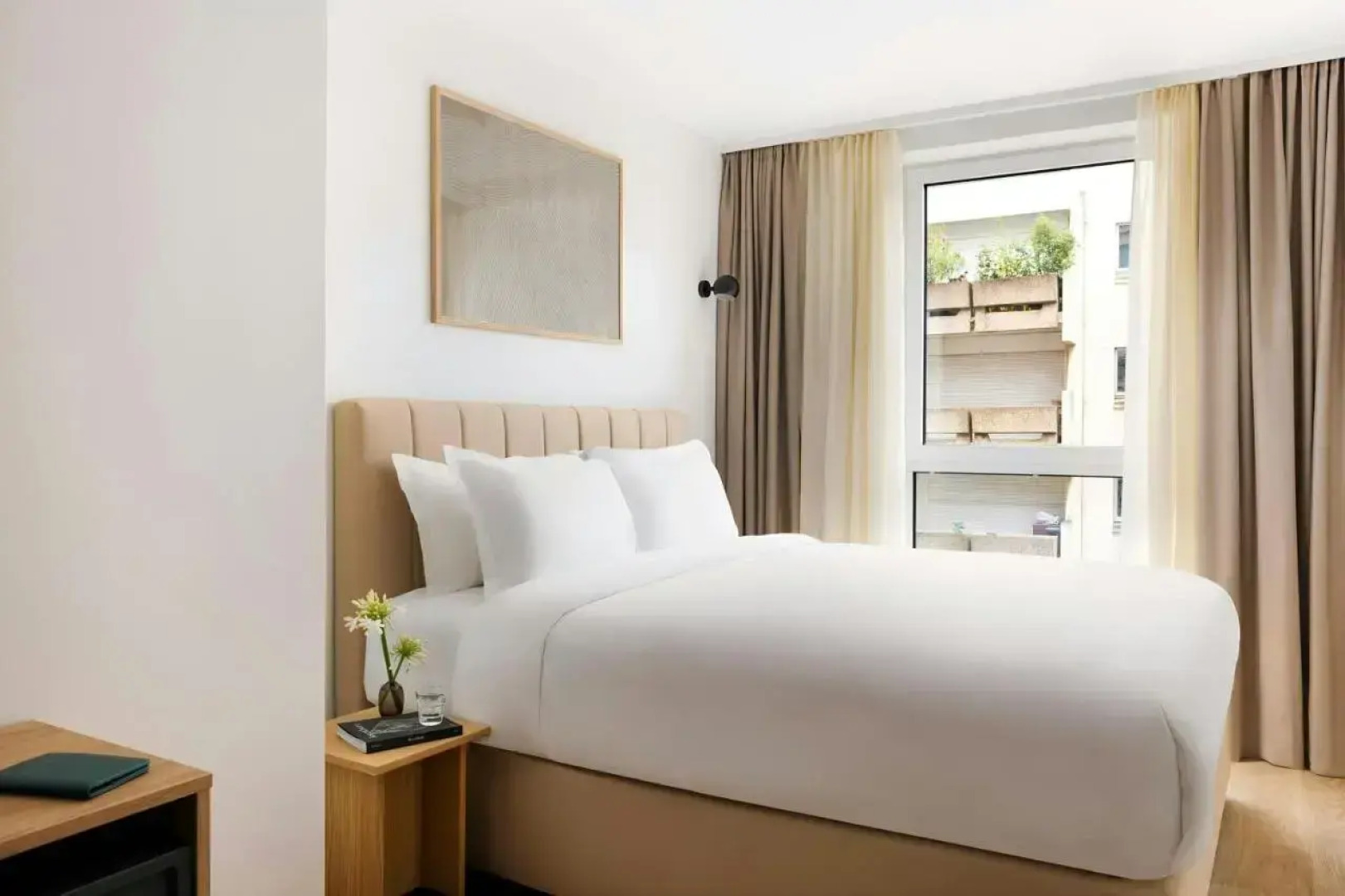 Yvette Hotel Porte de Versailles, Sonder by Marriott Bonvoy