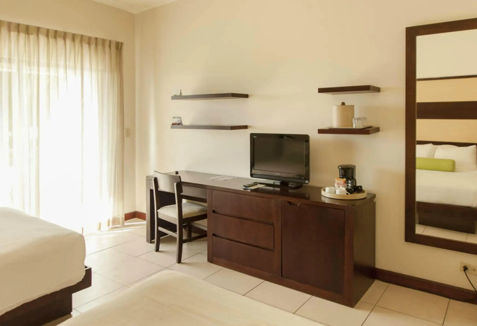 Villas Sol Beach Resort
