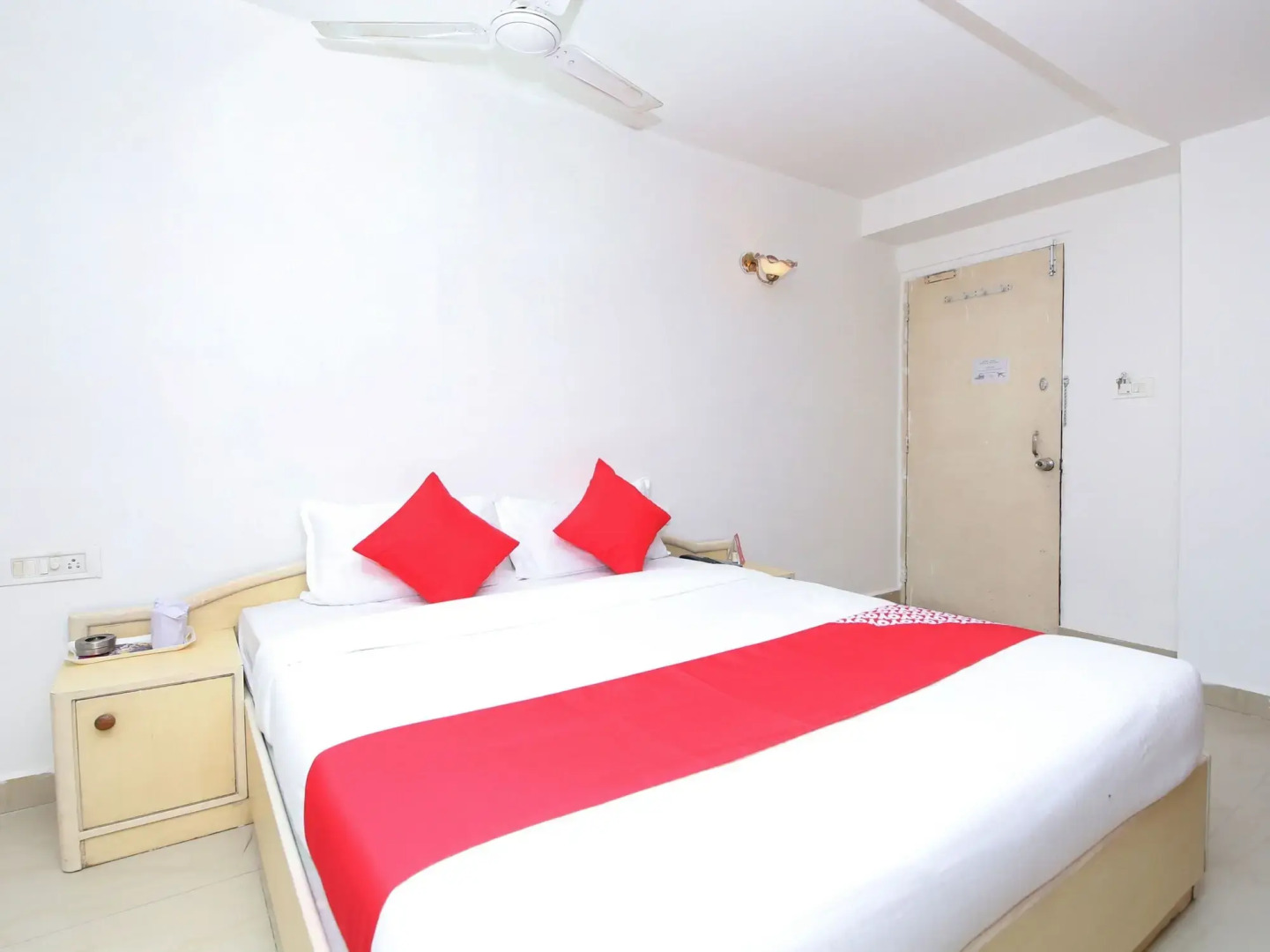 OYO 14465 Hotel Cozy Residency