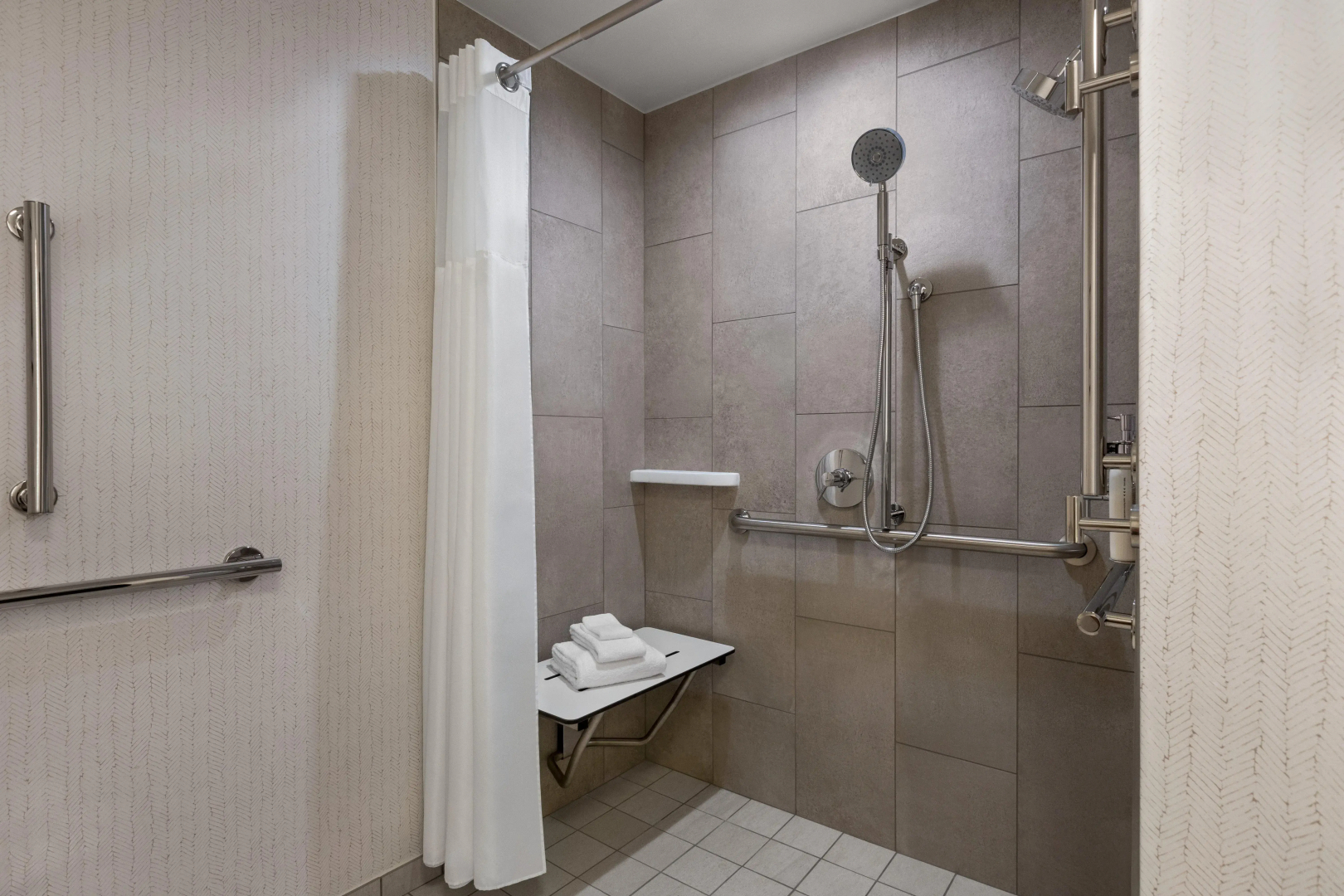 Holiday Inn Nashville Downtown - Stadium by IHG