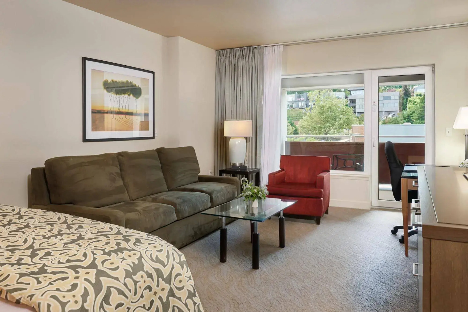 River's Edge Hotel Portland, Tapestry Collection by Hilton