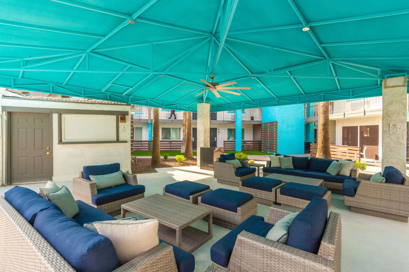 Hotel Bixby Scottsdale, BW Signature Collection