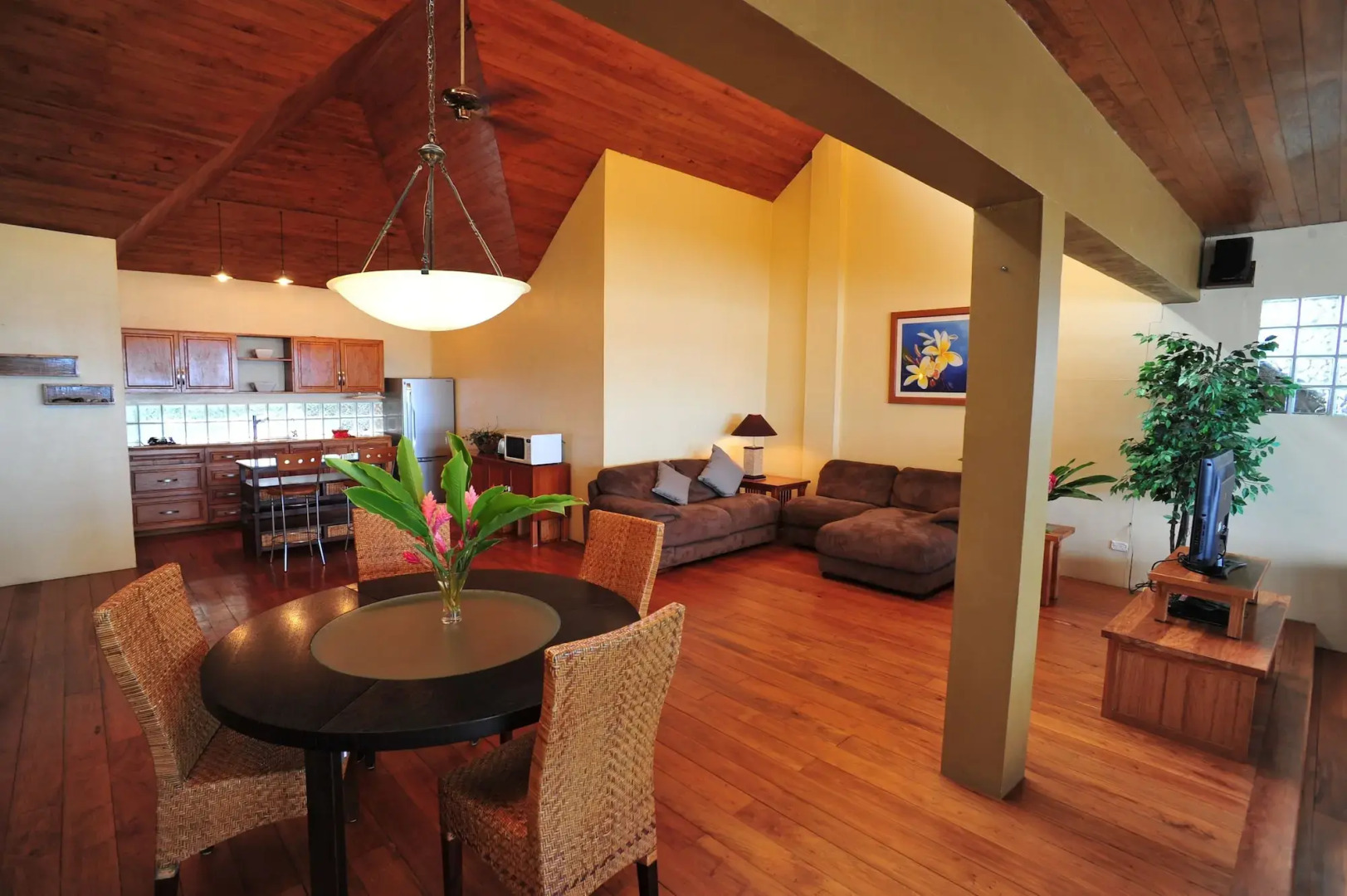 Hideaway Island Resort