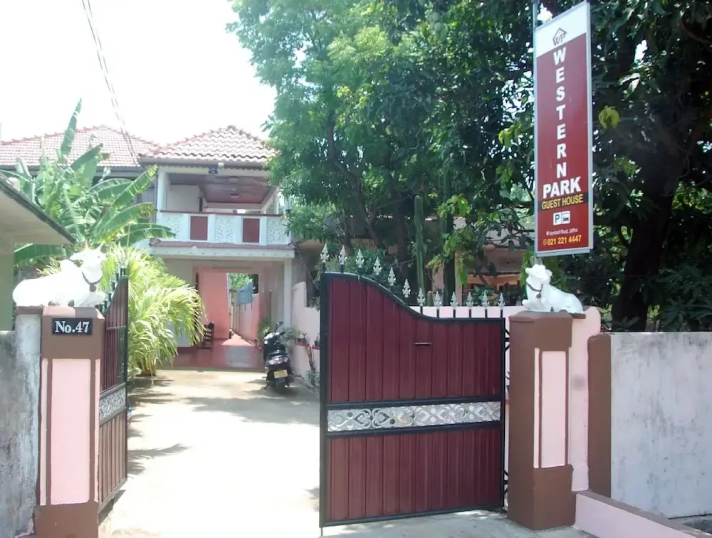 Western Park Guest House